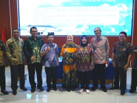 Executive Lecture Nomor 9